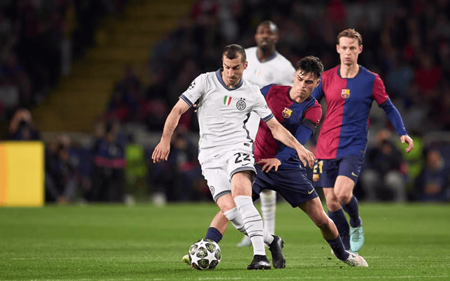 媒体人：亚泰每年差旅费很高，给外援交税也是非常沉重的负担（媒体人称亚泰差旅支出居高不下，外援税负压力沉重）