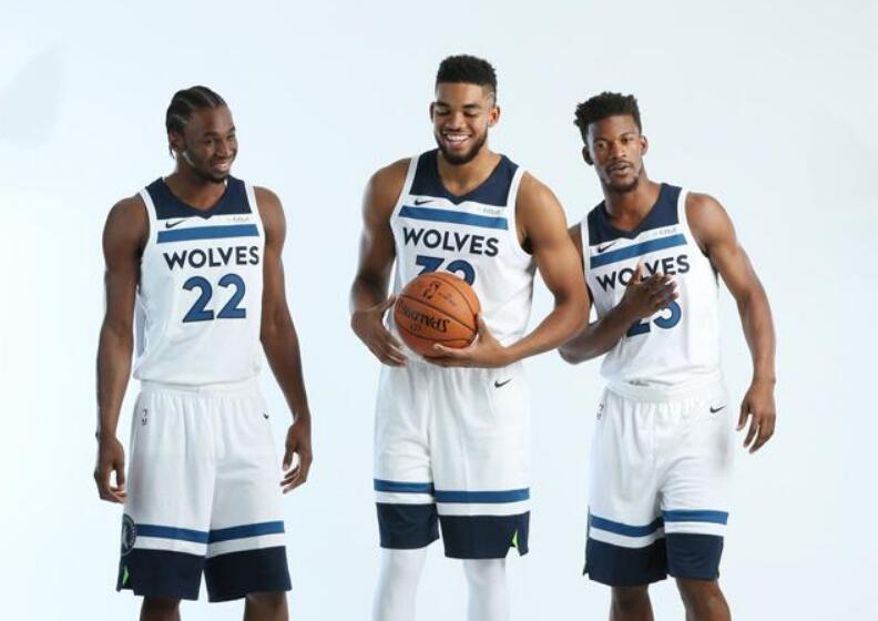 中超：武汉三镇2-0战胜浙江队（中超联赛：武汉三镇2比0击败浙江队）