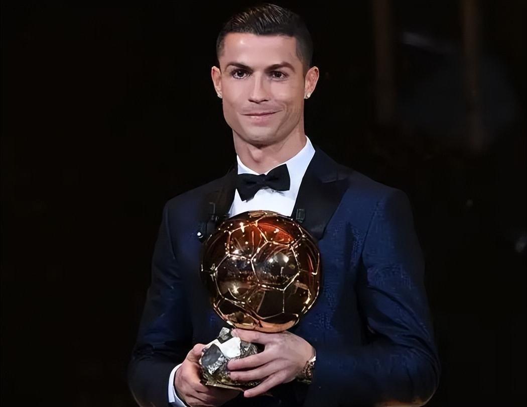 全市场：尤文对比苏马感兴趣，穆里尼奥想把他带到费内巴切（意媒：尤文有意比苏马，穆里尼奥盼将其带至费内巴切）